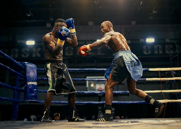 Quels sont les protocoles de récupération recommandés après une compétition intense en basket?